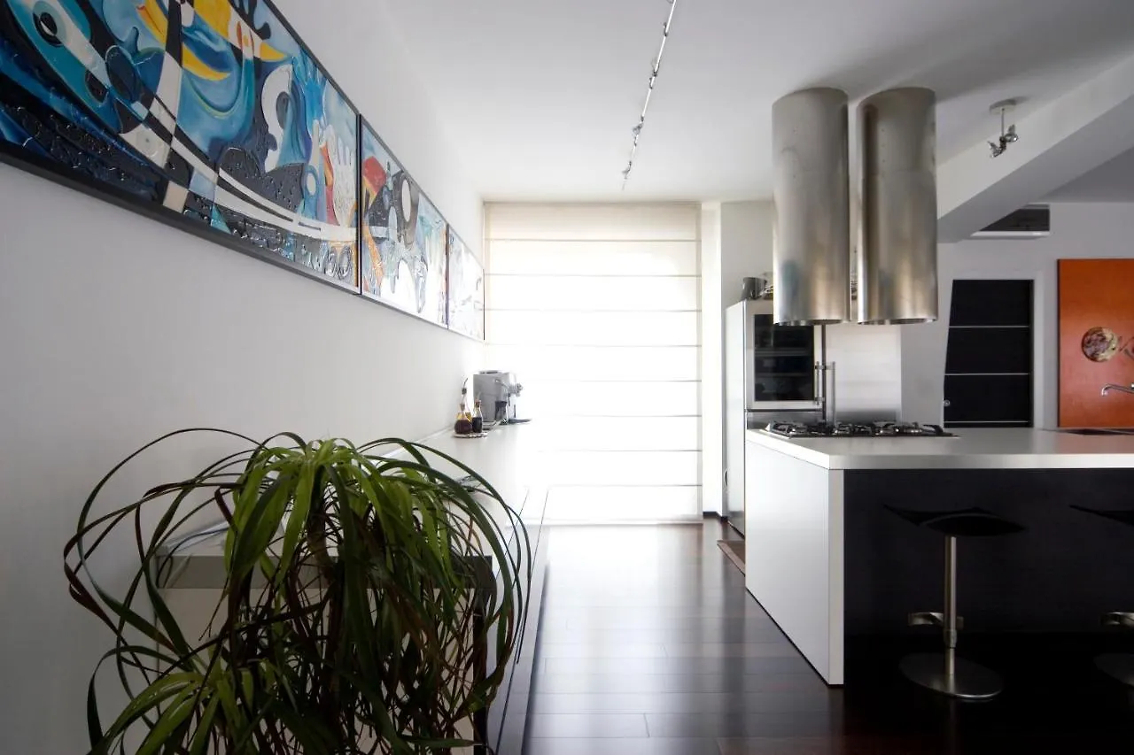 Marvel House - By My Home In Como Apartment