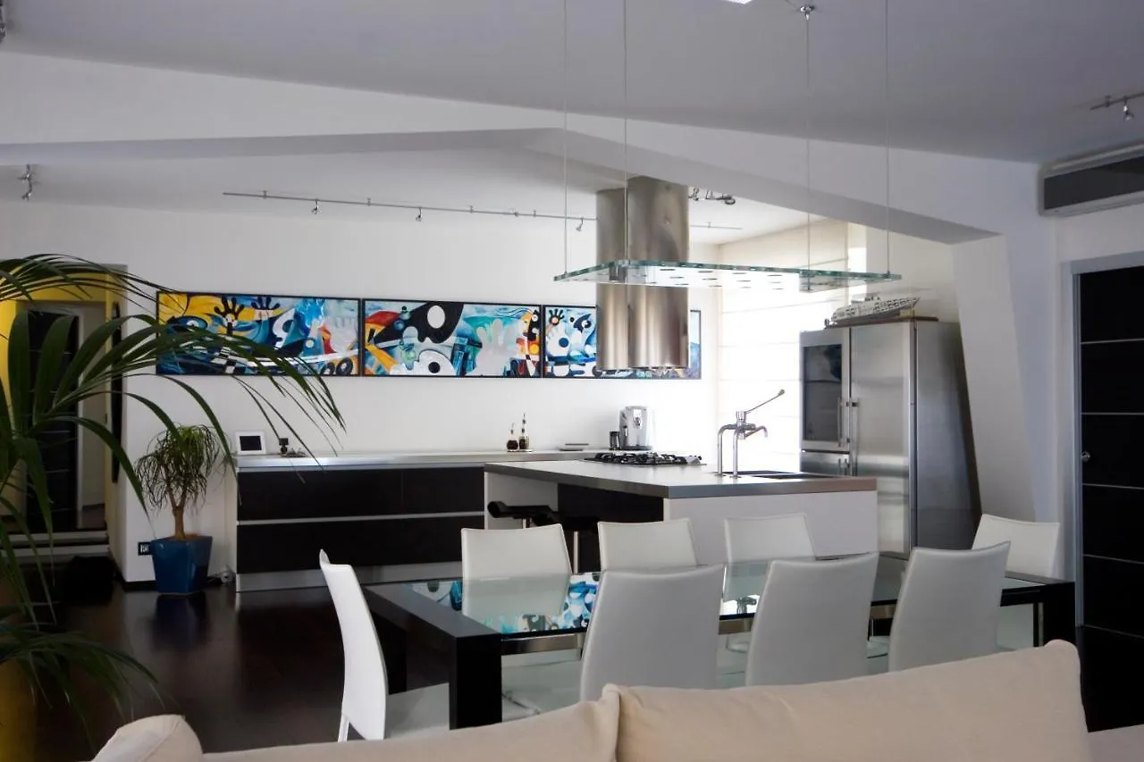 Apartment Marvel House - By My Home In Como Italy