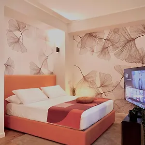 W83 House Apartment