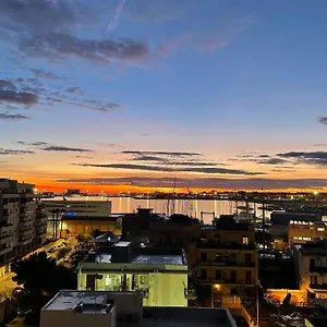 faro-sul-mare-luxury-apartment-zona-fiera.barihotels.org/